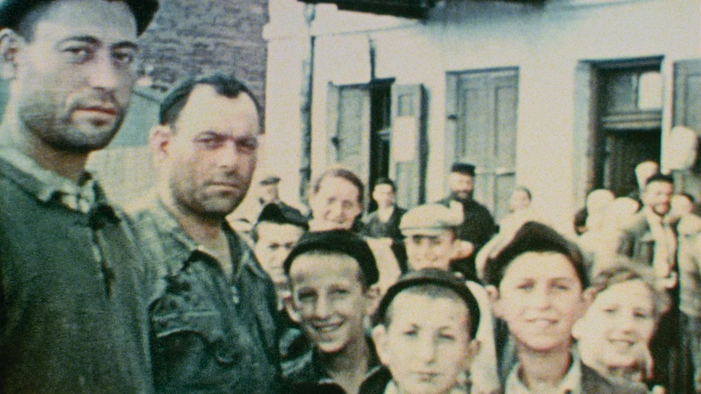 Three Minutes – A Lengthening – De DocUpdate