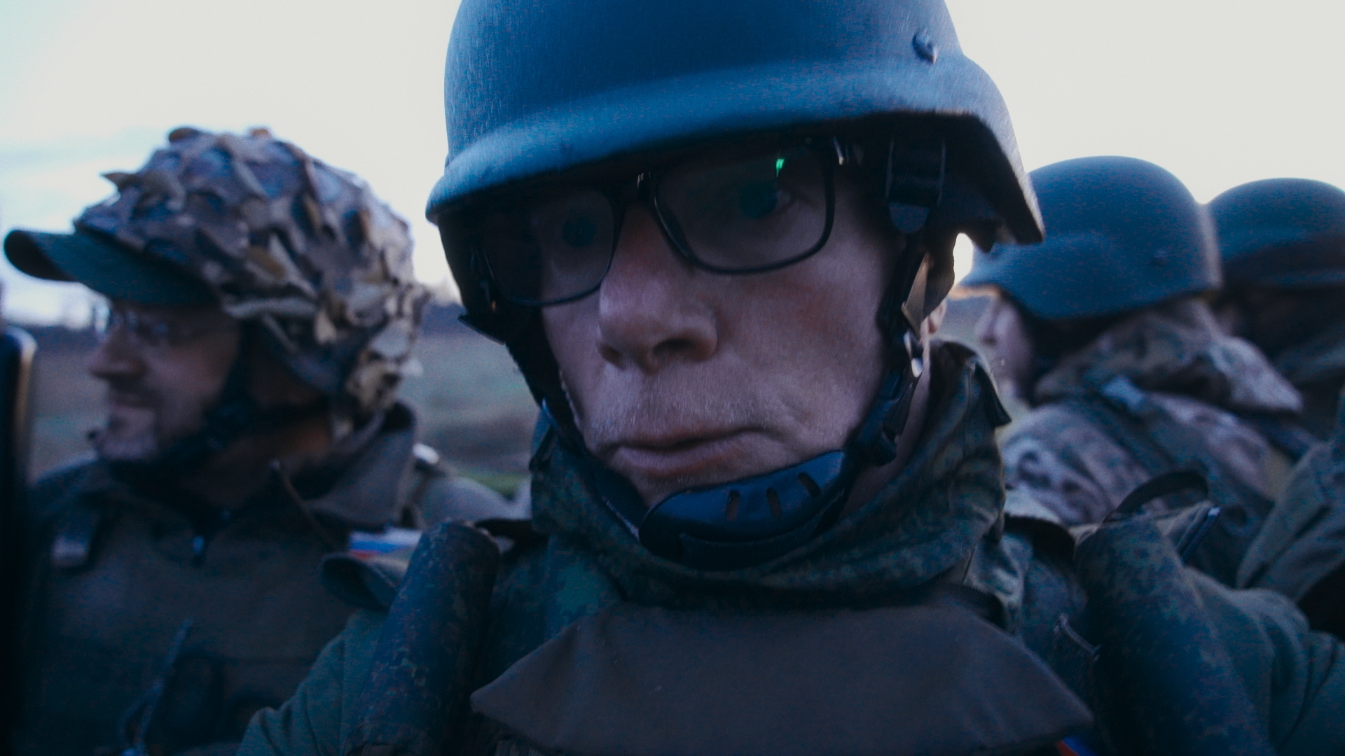 Ukraine’s War: The Other Side – De DocUpdate
