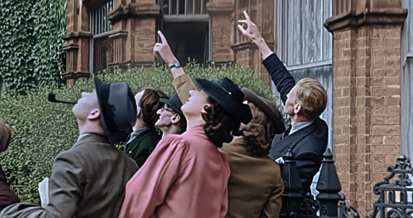 Britain And The Blitz – De DocUpdate