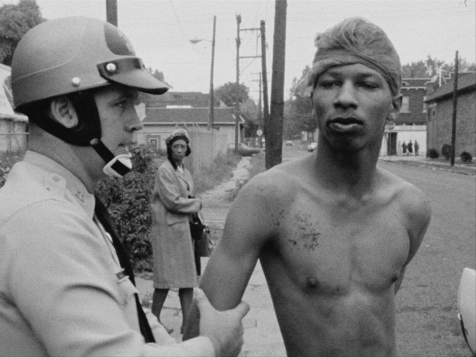 Law And Order – De DocUpdate