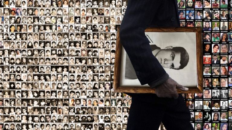 Surviving The Death Committee – De DocUpdate
